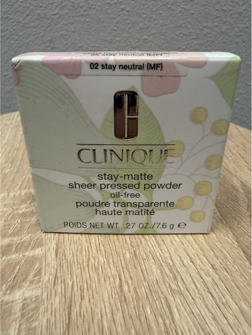 Clinique Stay-matte Sheer Pressed Powder - 02 Stay Neutral